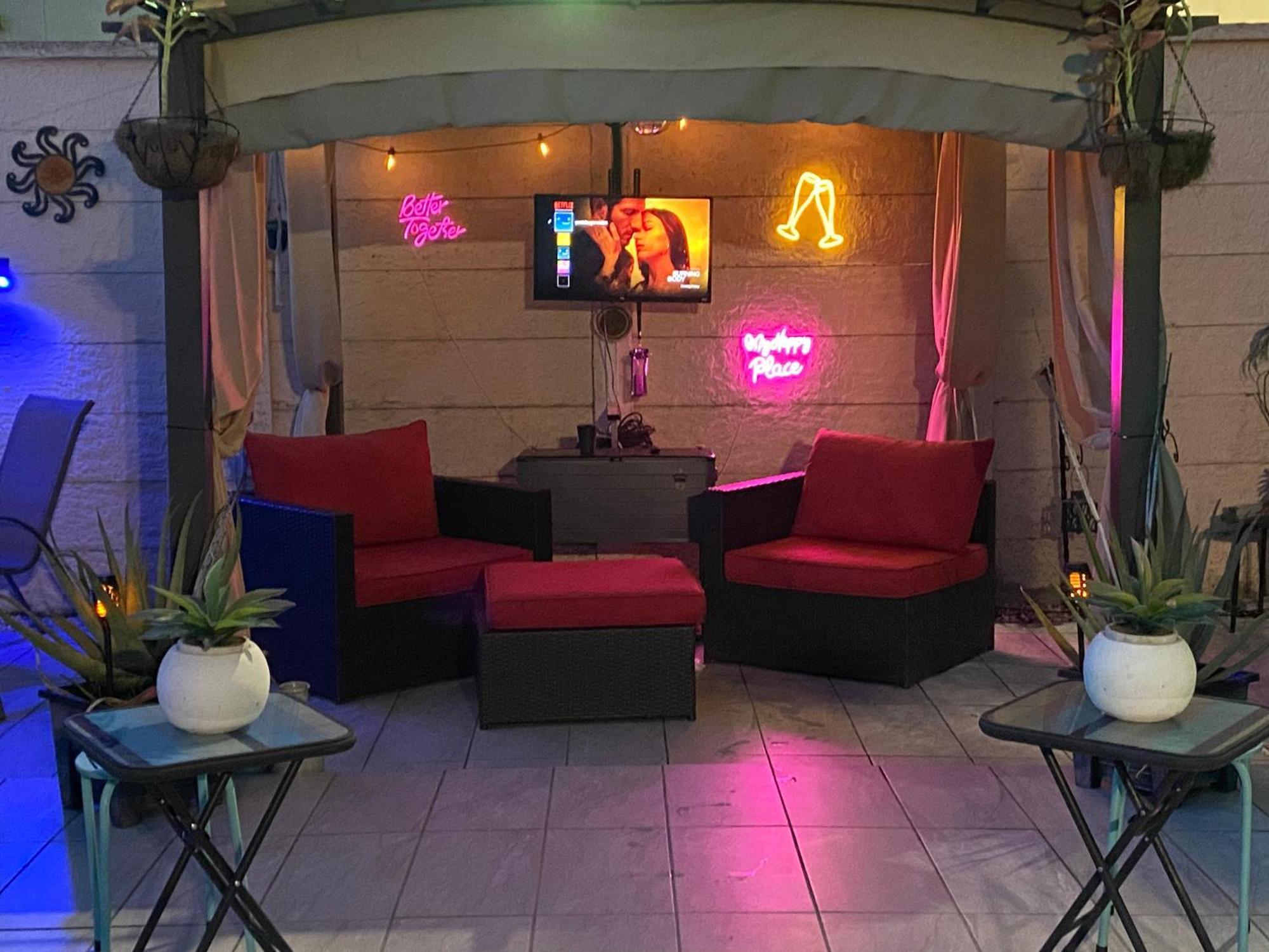 Tiny Place W Private Hot Jacuzzi 7 Min To Miami International Airport Exteriör bild