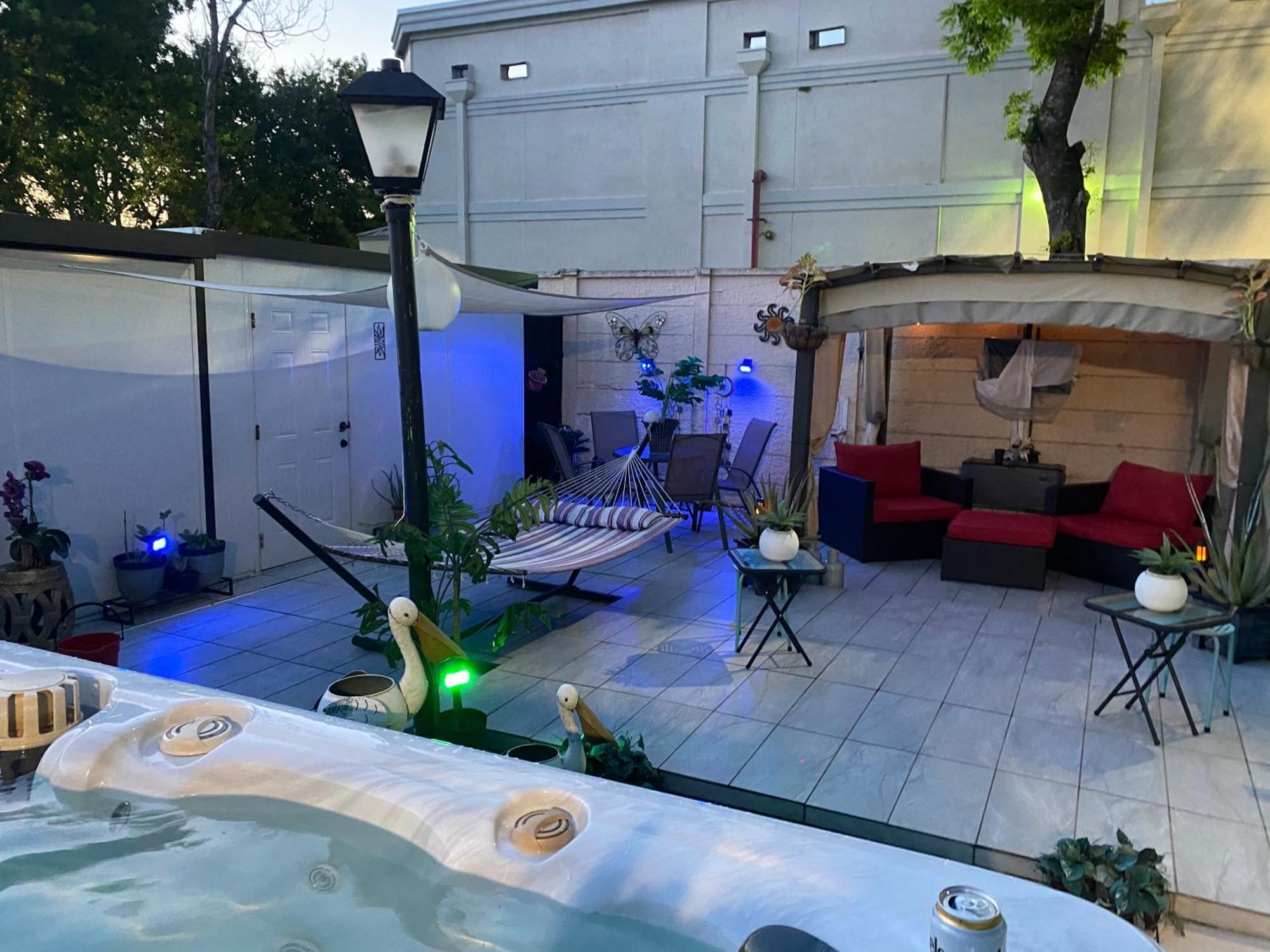 Tiny Place W Private Hot Jacuzzi 7 Min To Miami International Airport Exteriör bild
